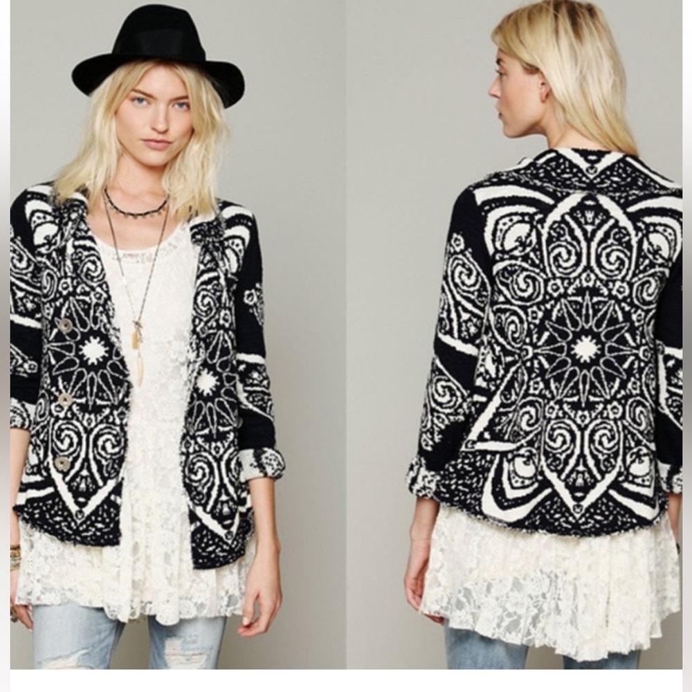 Free People Smitten Kitten Cardigan Sweater Size Small